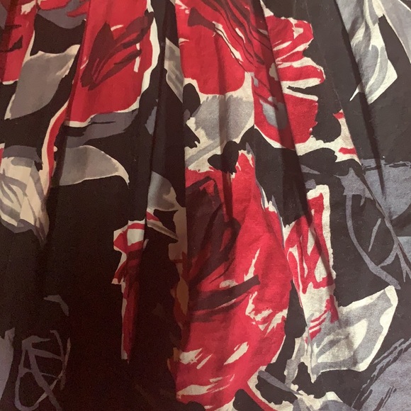 Ruby Rox flower dress, size 5 - Picture 3 of 4